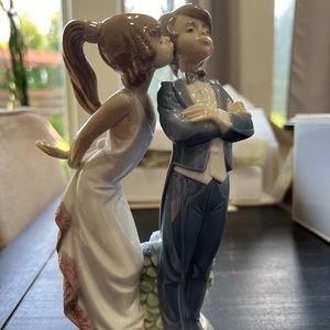 Lladro Let’s Make Up wedding figurine